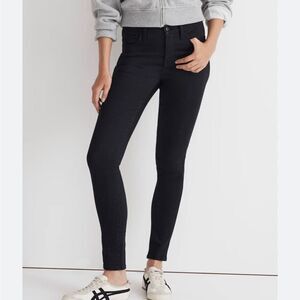 Madewell black size 25 high rise skinny jeans